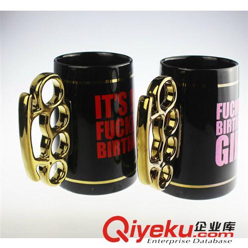 創(chuàng)意陶瓷水杯 大號(hào)啤酒杯 拳擊手握杯 廠(chǎng)家直銷(xiāo) tj甩賣(mài)原始圖片2