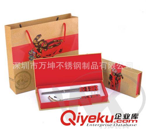 新款紅瓷餐具套裝(禮盒裝喜慶勺筷)/節(jié)日促銷(xiāo)禮品/禮品勺筷