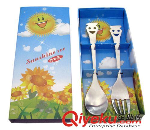 熱賣2元禮品餐具批發(300套起批)|心形婚慶情人節禮品原始圖片2