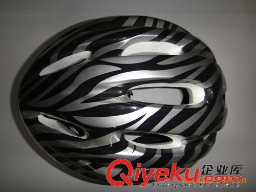 【小額批發(fā)】?jī)和^盔，運(yùn)動(dòng)頭盔，輪滑頭盔，自行車(chē)頭盔
