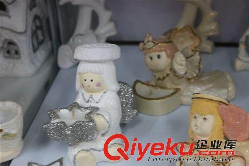 卡通陶瓷工藝品蠟臺(tái)  卡通外形工藝品蠟臺(tái)批發(fā)