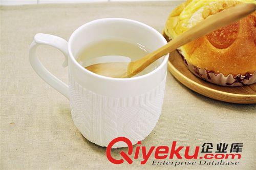 37度 zakka 白色浮雕帶把毛線杯 外貿出口馬克杯 日韓雜貨原始圖片3