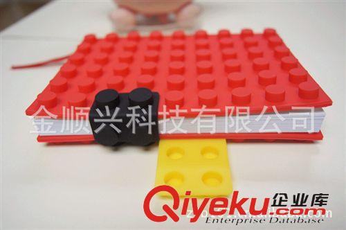 廣東專(zhuān)業(yè)生產(chǎn) 硅膠A6心形筆記本 LEGO積木心心本子 創(chuàng)意記事本