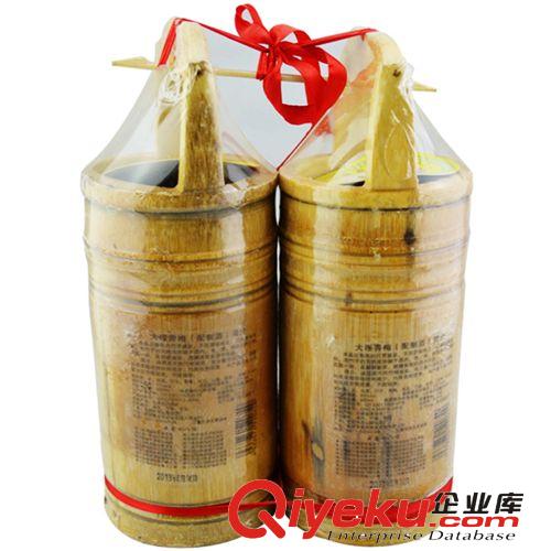 云南特產(chǎn) 云南昆明西山醇安酒廠 400ml大理青梅竹筒酒tj批發(fā)
