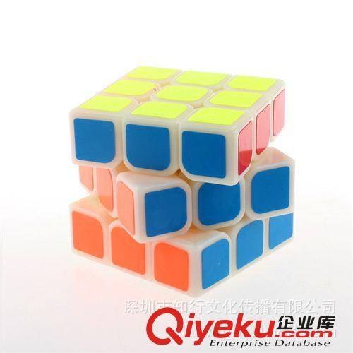 【永駿魔域傲龍增強版三階原色】第二代全新結構3階 專業級魔方原始圖片3