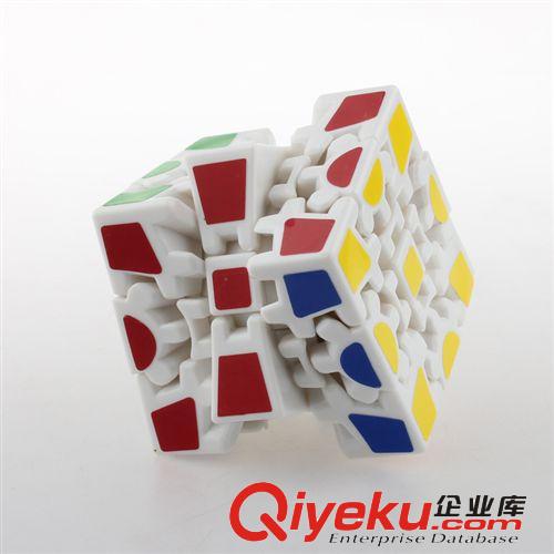 【 Gear Cube <齒輪魔方 白>】國產(chǎn) 第二代白色齒輪魔方 批發(fā)