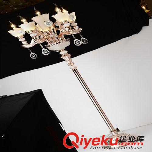 舜藝水晶臺(tái)燈鋅合金臺(tái)燈LED水晶燈33030常州燈具落地?zé)袈涞嘏_(tái)燈原始圖片3