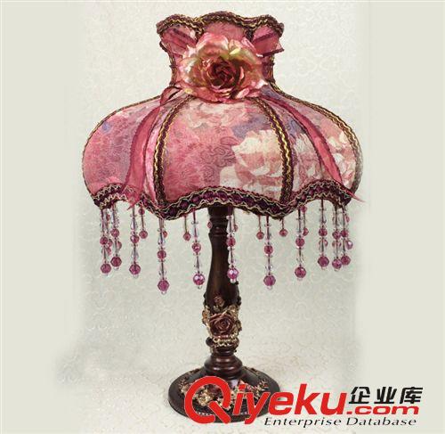 爆款熱賣歐式布藝臺燈 蕾絲臺燈 家居燈飾 結(jié)婚禮品 辦公燈具批發(fā)