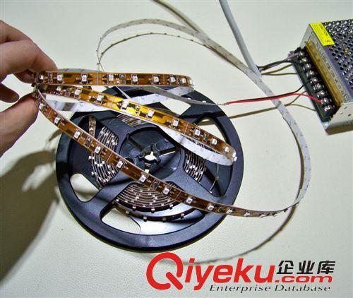 LED燈條 3528 60燈 低壓柔性燈條 12V LED軟燈條 3528燈帶照明