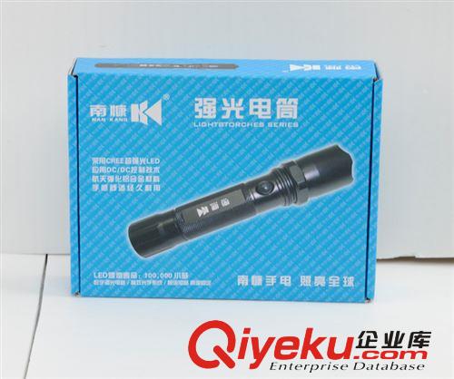 手電筒廠家直銷 LED超長壽命超強光鋁合金手電筒 充電手電筒原始圖片3