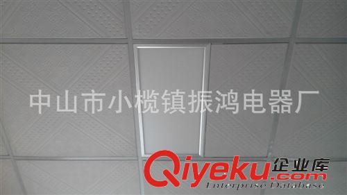 工業 家電 照明   暗裝方形LED廚衛燈12W