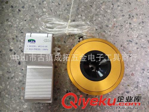 長期供應(yīng) 燈頭緊鎖器 現(xiàn)貨熱銷 E14燈頭鎖緊器8針燈具配附件