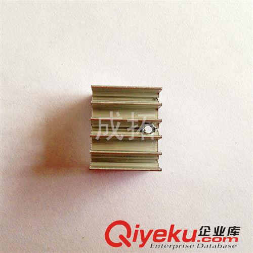 供應(yīng)純鋁制 長25X寬15X高10（孔距3.0）帶固定針 電子電器散熱器