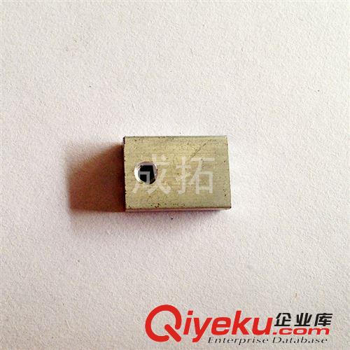 現(xiàn)貨熱銷高品質(zhì) 散熱片 長17.5X寬12X高5.5（孔距3.0） 各種尺寸