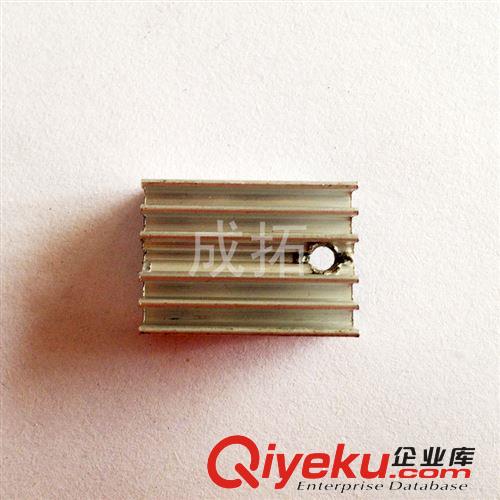 廠家直銷 散熱片 長(zhǎng)16X寬13X高10（孔距2.0） 各種尺寸 量大從優(yōu)