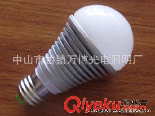 LED球泡燈 5W E27 球泡燈 室內(nèi)照明燈具 5*1W YZB-060108-05