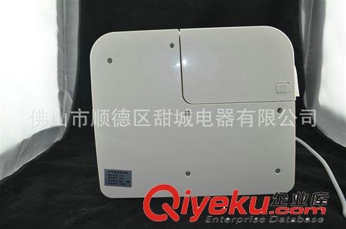直銷供應(yīng)新型家用優(yōu)質(zhì)全自動榨油機(jī) 智能創(chuàng)意榨油機(jī)原始圖片3
