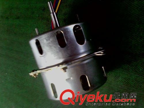 供應(yīng)40W,2800轉(zhuǎn)用于冷風(fēng)扇，暖風(fēng)扇電機(jī)