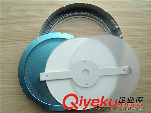 直銷明裝筒燈外殼套件 支架吸頂式面板燈 12w明裝面板燈燈具配件原始圖片3