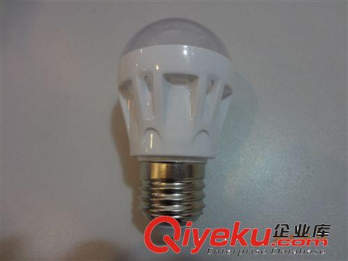 廠家直銷高亮LED球泡燈3W