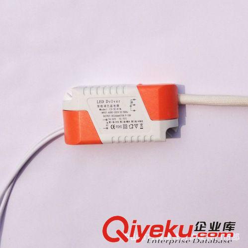 廠家直銷 圓形LED客廳吸頂燈 亞克力臥室燈具過道燈陽臺燈