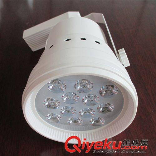 服裝店射燈 LED 軌道燈9W12W led 背景墻軌道射燈 明裝射燈導(dǎo)軌燈