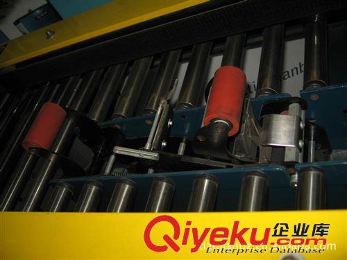 【廠家直銷】汕頭自動封箱機，自動封箱打包包裝線，專業(yè)設(shè)計施工原始圖片3