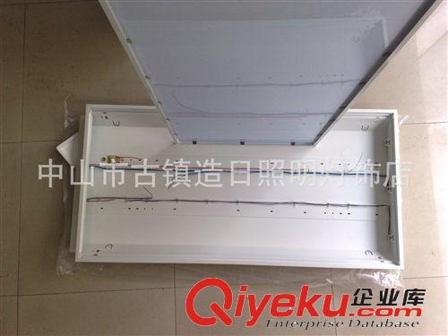 造日照明 3x18W 600x600 0.5料三管棱晶奶白機片格柵燈空盤