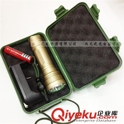 廠家直銷2013新款T6強光手電 戶外照明電筒 遠射王原始圖片3