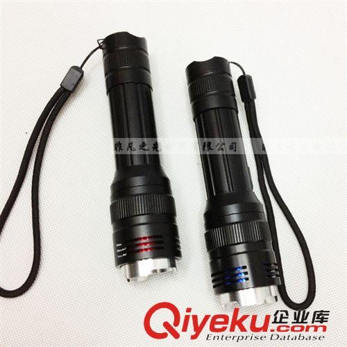 迷你109機(jī)械變焦強(qiáng)光手電筒 CREE XPE燈泡 無級旋轉(zhuǎn)變焦