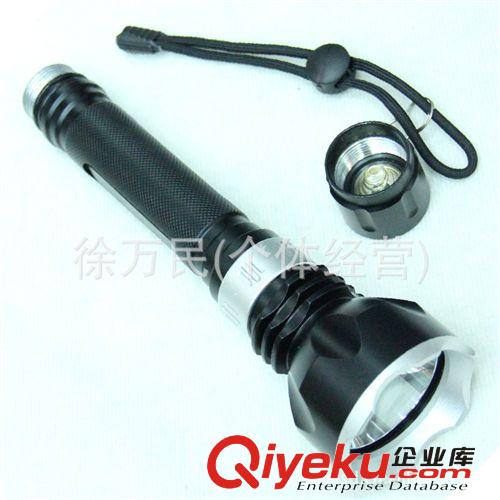 XML T6專(zhuān)業(yè)潛水手電 強(qiáng)光手電筒 戶(hù)外必備原始圖片2