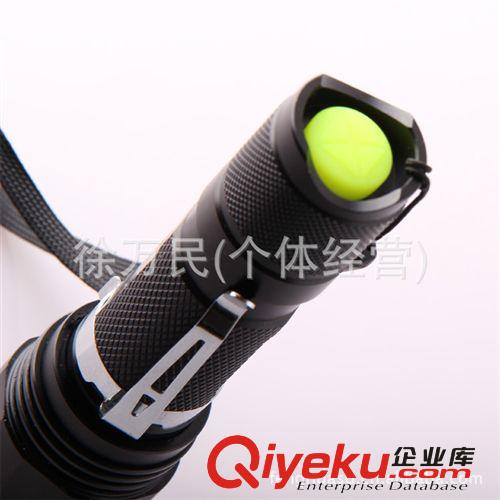 S11 強(qiáng)光手電筒伸縮變焦調(diào)焦 XML T6 充電zp遠(yuǎn)射王