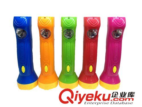 供應(yīng)新款LED充電手電筒 禮物贈(zèng)送佳品
