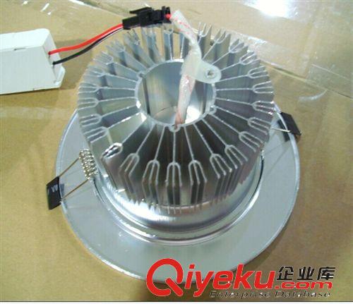 廠家直銷(xiāo)led筒燈4寸7W9W12W高光，噴白，沙金，沙銀面筒燈原始圖片3