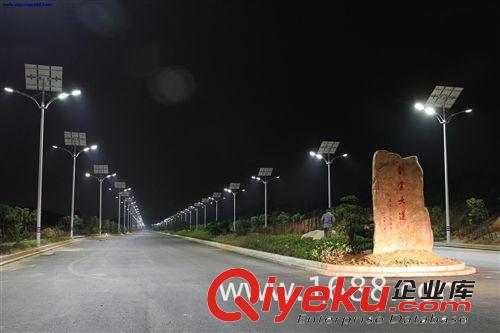 廠價(jià)直銷、來(lái)圖加工道路燈太陽(yáng)能路燈不銹鋼路燈桿庭院景觀路燈原始圖片3