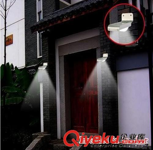 戶外 太陽能人體感應(yīng)燈 太陽能聲控?zé)?壁燈 庭院燈
