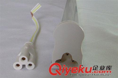 供應(yīng)優(yōu)質(zhì)led日光燈管T5一體化18W原始圖片2
