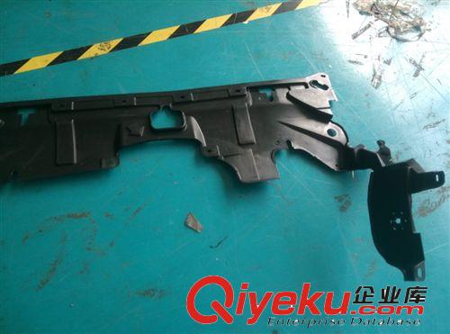 廠家直供本田雅閣accord 03款注塑發(fā)動(dòng)機(jī)下護(hù)板原始圖片3