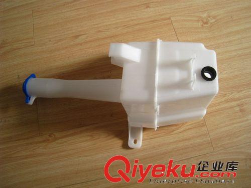 現(xiàn)代伊蘭特08年悅動(dòng)08款老款噴水壺  汽車大噴水壺  汽車小水壺原始圖片3