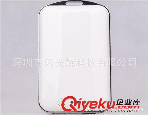 掌中寶 5接頭 送禮必備 phone 4 iphone4S 移動(dòng)電源2000MAH