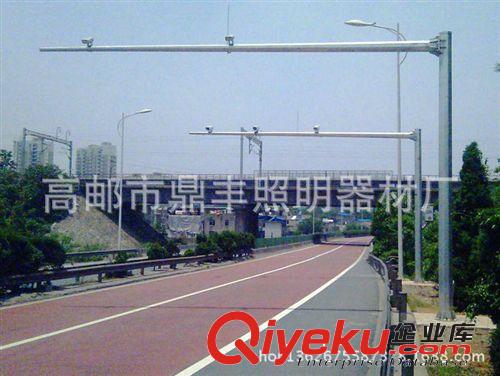 大量銷(xiāo)售 道路安防立桿 高速公路監(jiān)控桿 指示監(jiān)控桿