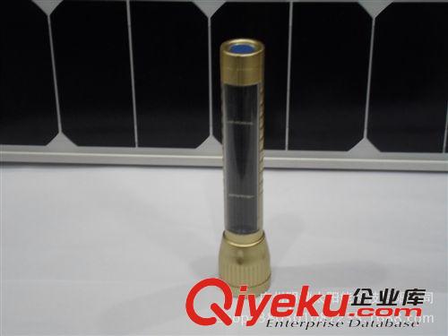 專業供應 太陽能塑料手電筒 太陽能強光手電筒 外貿太陽能手電筒