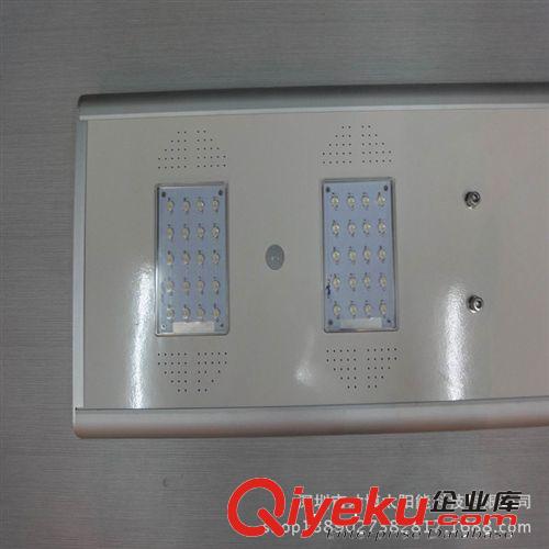 供應(yīng)高品質(zhì) 太陽能一體化LED路燈 太陽能燈 {gx}高亮 質(zhì)保二年原始圖片3