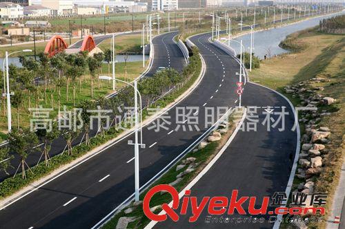 貴州省山區(qū)高速公路路燈 銅仁市路燈 揚(yáng)州戶外照明器材生產(chǎn)供應(yīng)商