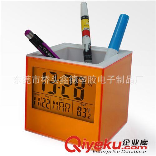 創(chuàng)意萬年歷筆筒帶時間功能 {dj2}專利 廠家直銷 辦公學(xué)習(xí){sx}禮品原始圖片3