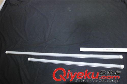tj批發16w 1.2mT8一體化LED日光燈