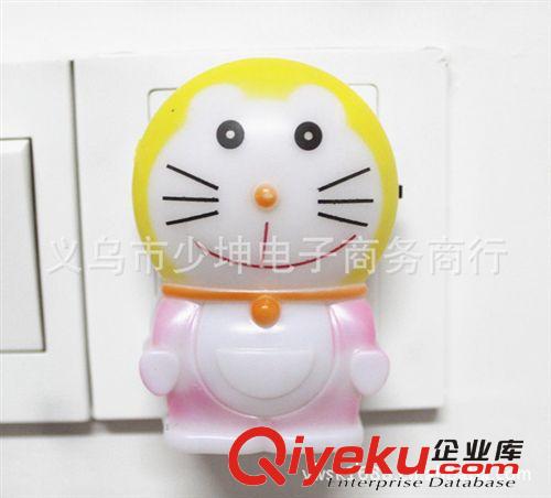 廠家直銷叮當貓插座小夜燈LED燈卡通小夜燈床頭壁燈地攤貨源批發(fā)原始圖片2