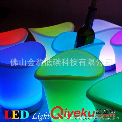 酒吧專用LED發(fā)光冰桶 佛山大型滾塑加工LED發(fā)光冰桶廠家