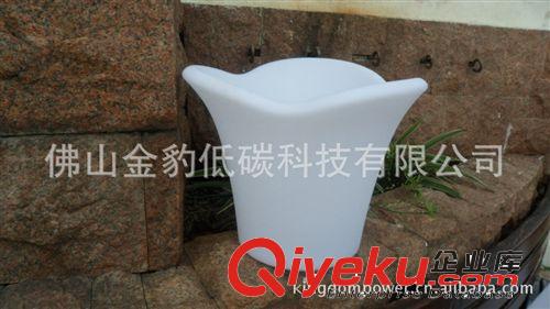 節(jié)能環(huán)保遙控充電LED七彩變化發(fā)光酒吧KTV滾塑加工LED三葉冰桶