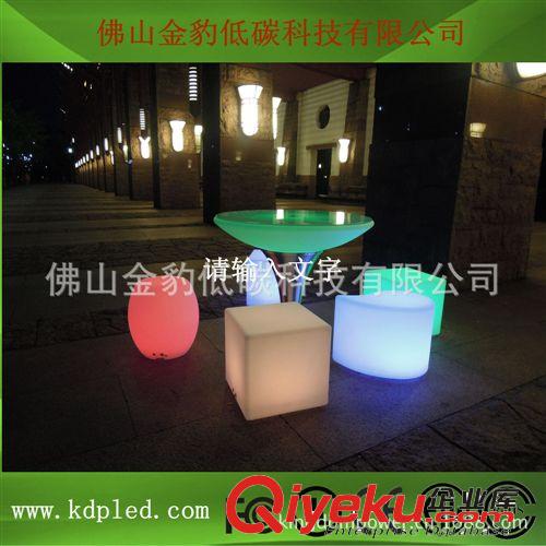 遙控16色變化LED發(fā)光方凳原始圖片2